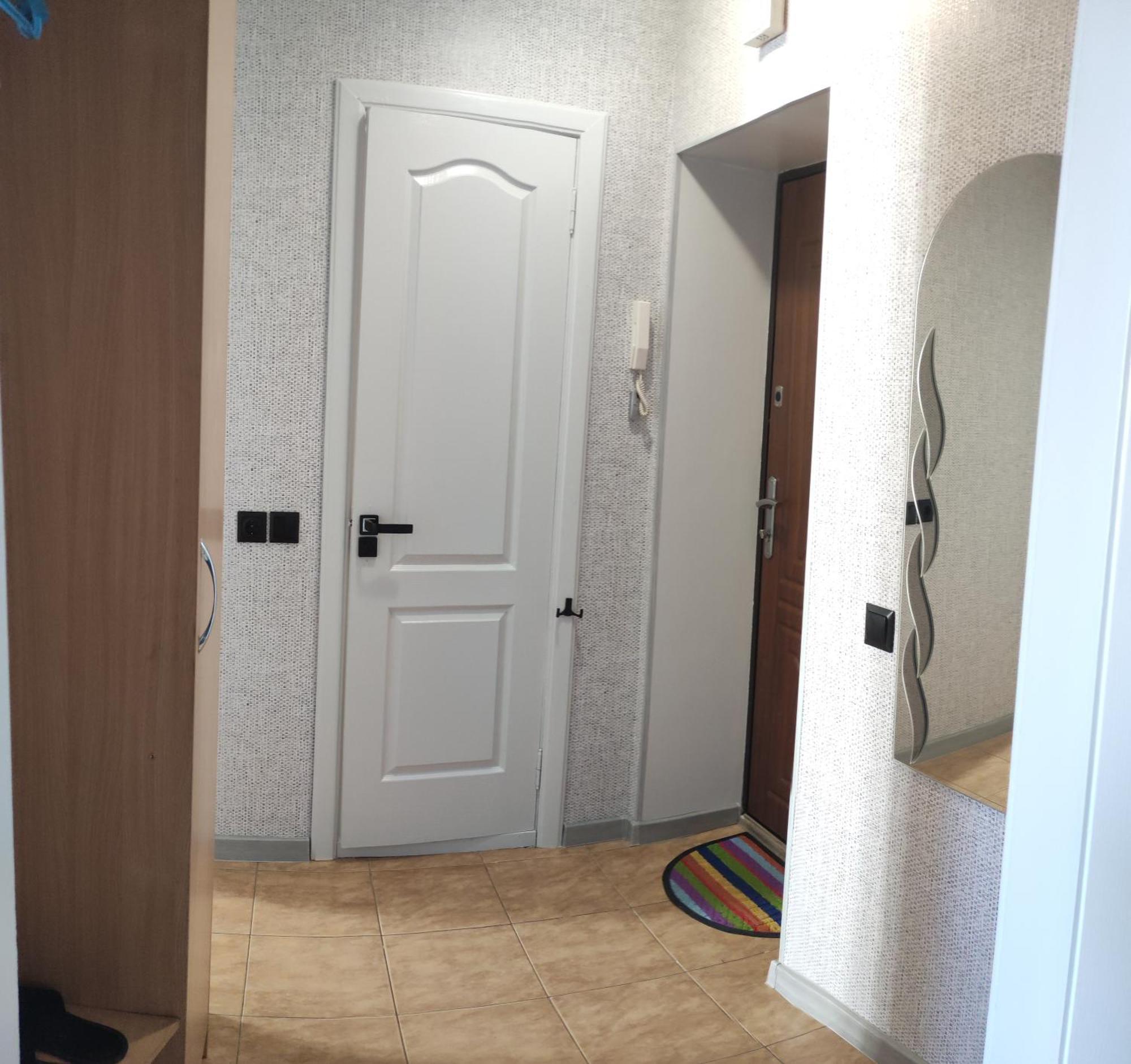 Smart Apartment На Соборной 23 Krementsjoek Buitenkant foto